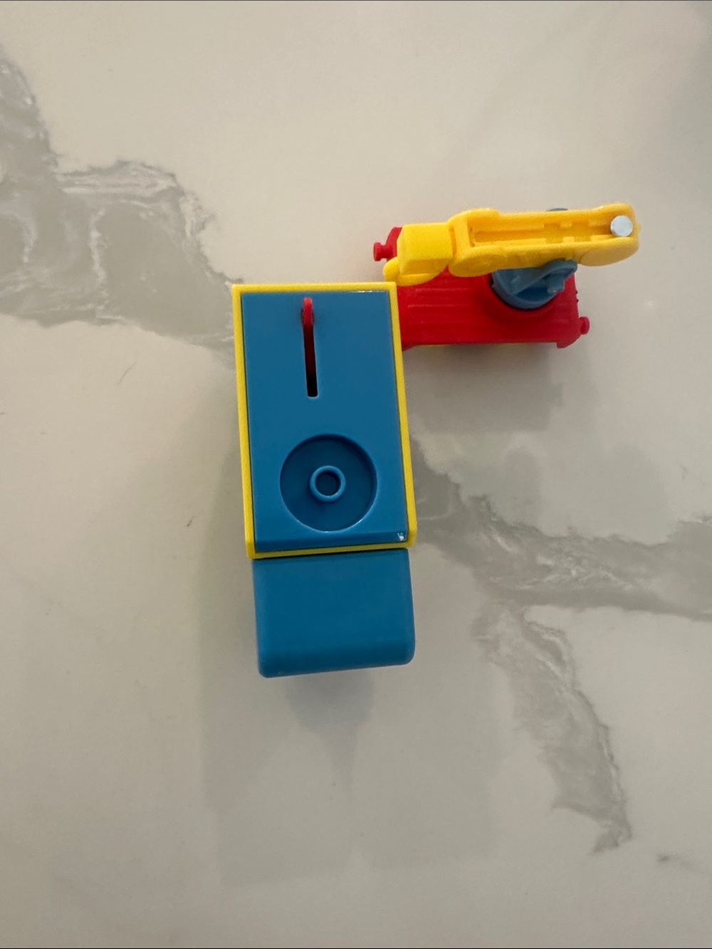 Thomas and Friends Carly the Crane - Picture 2 of 2